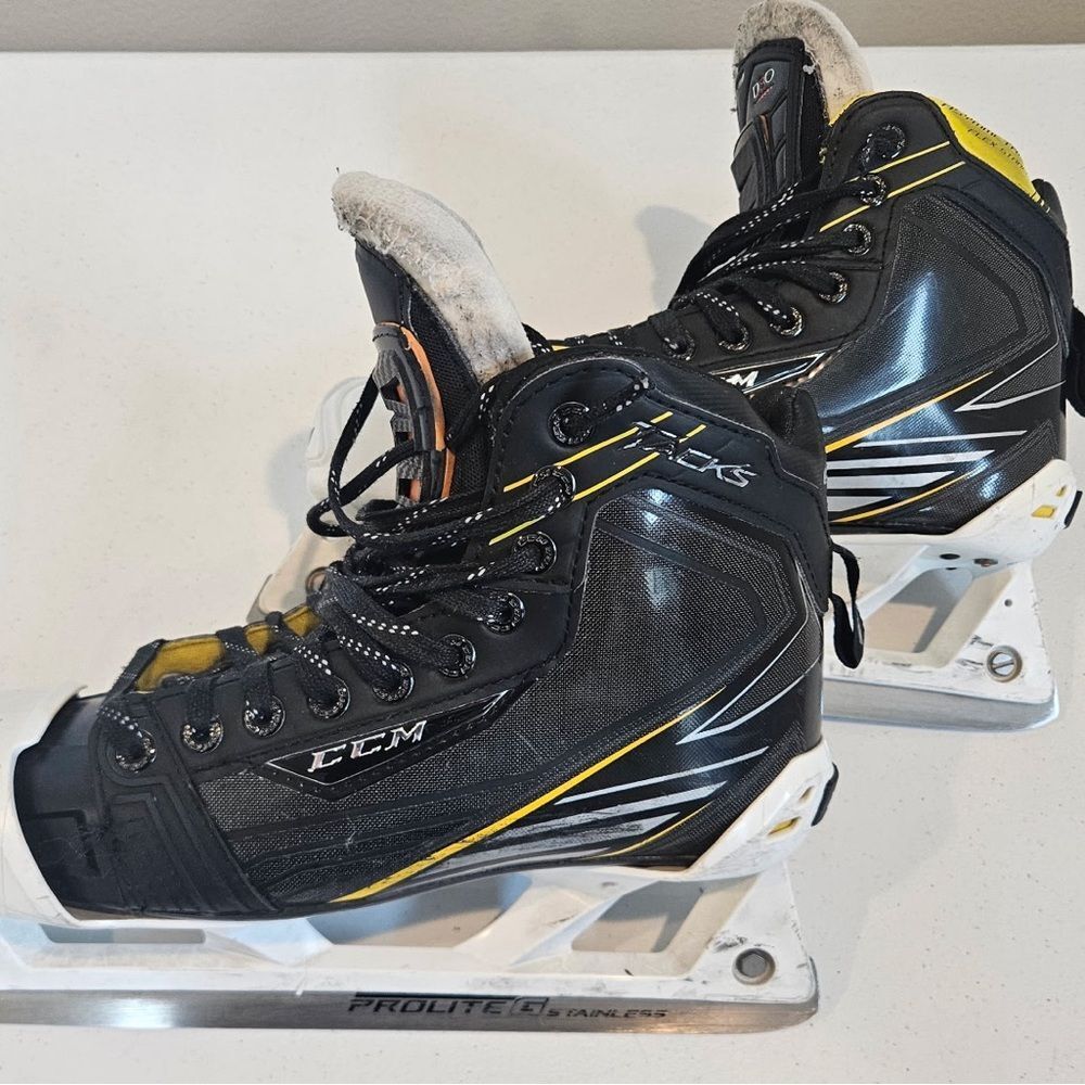 CCM Senior Goalie Tacks Hockey Skates
